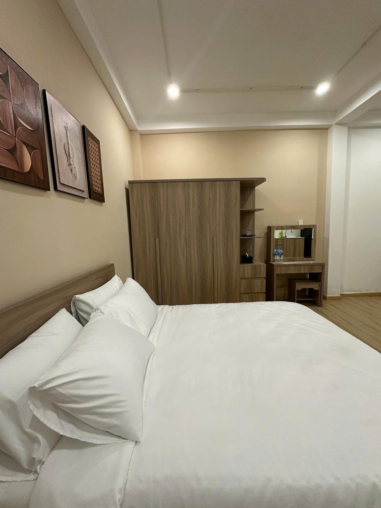 Cozy Home Airport - Self Check-In 247 Ho-Chi-Minh-Stadt Exterior foto